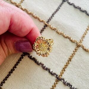 Kendra Scott Brielle Gold Ring - Size 8